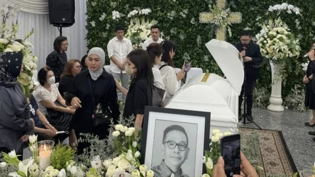 Jenazah Benny Laos Disemayamkan di Rumah Duka Sentosa RSPAD Gatot Subroto