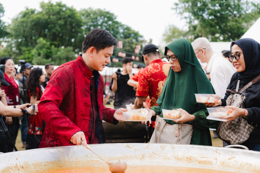 Ketupat Cap Go Meh Bobon Jadi Magnet