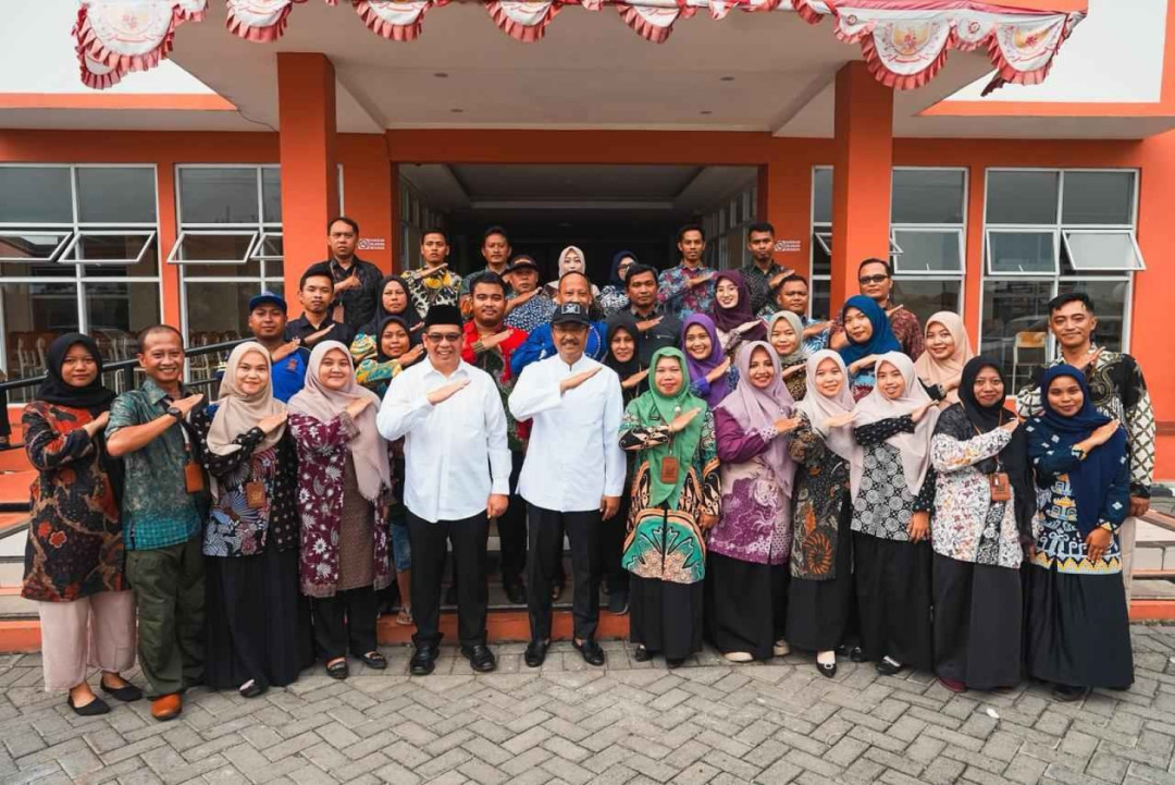 Gus Ipul Dorong Siswa Sekolah Rakyat Siapkan Masa Depan Global