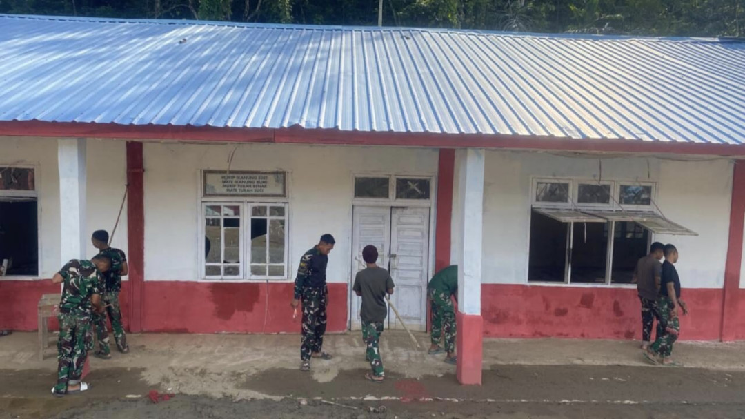 TNI Percepat Rehabilitasi SMP Negeri 26 Takengon, Progres 45 Persen