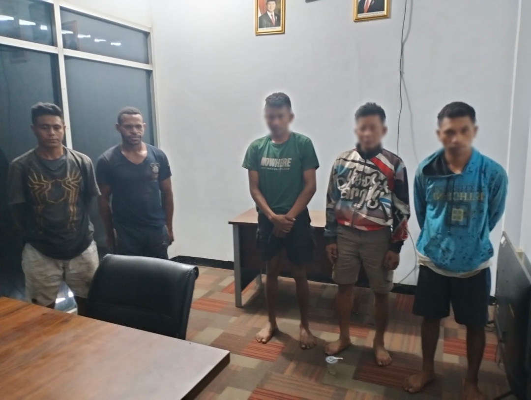 Petugas BBKSDA NTT Aniaya Warga yang Kedapatan Mengangkut Kayu Jati