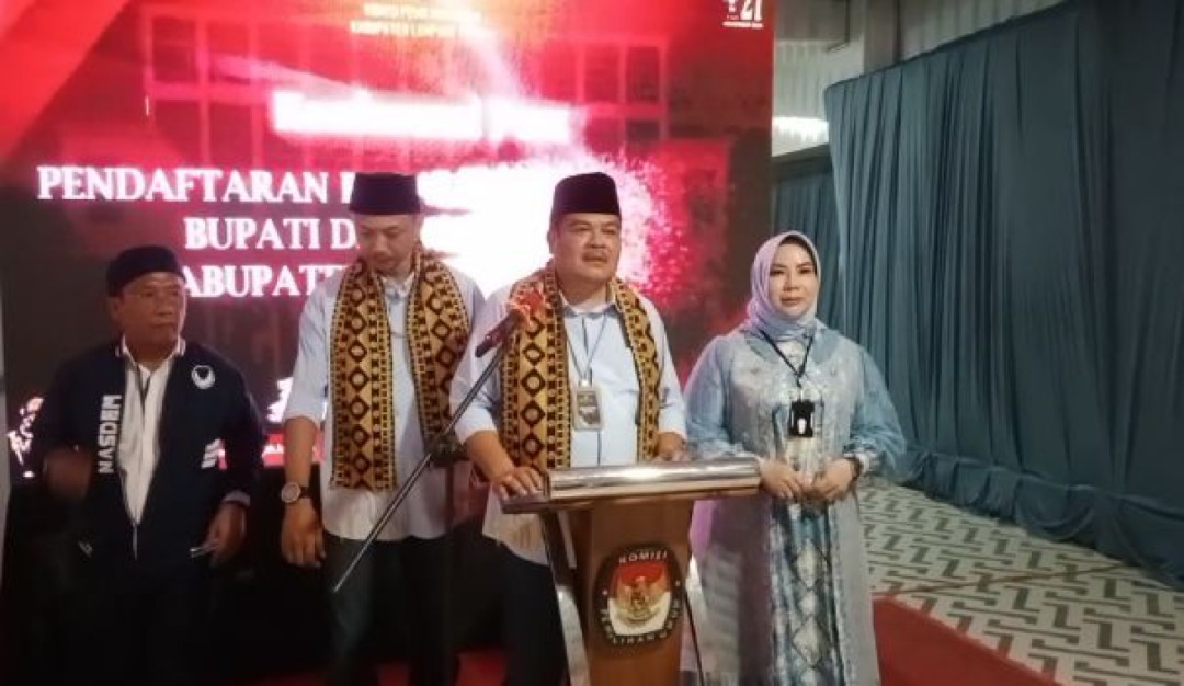 Maju jadi Bupati Lampung Tengah, Musa Ahmad- Ahsan Sa’ad resmi mendaftar ke KPU