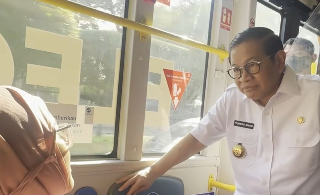 JakMob Resmi Diluncurkan, Warga DKI Bisa Nikmati MRT hingga Transjakarta Gratis