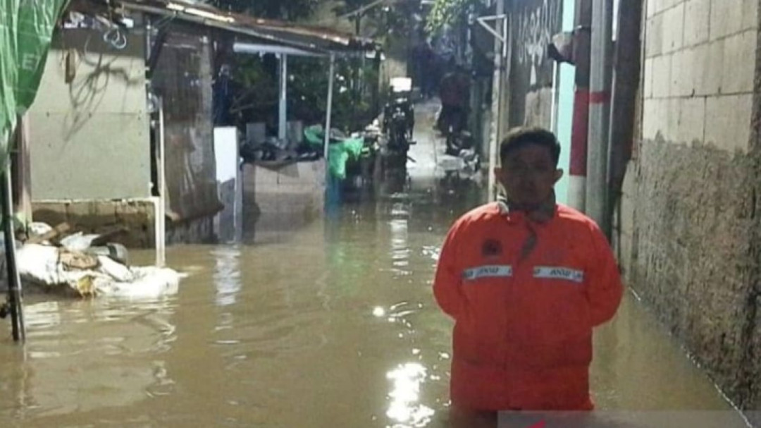Kali Ciliwung Meluap, 4 Kecamatan di Jaktim Terendam Banjir