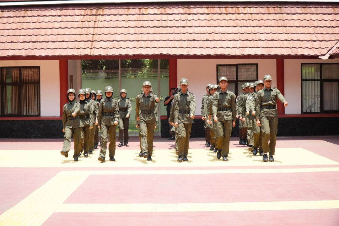 Para Guru-Siswa Siap Sambut Presiden Prabowo Pada Peluncuran Sekolah Banjarbaru