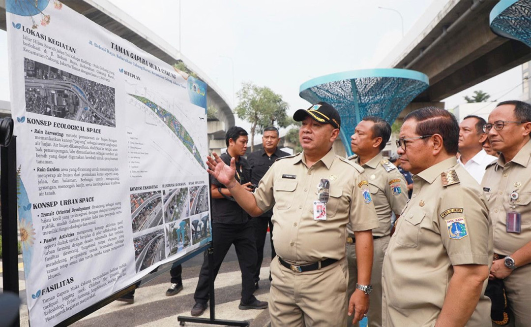 Pramono Anung Tinjau Taman Gapura Muka Cakung, Apresiasi Ruang Hijau Baru