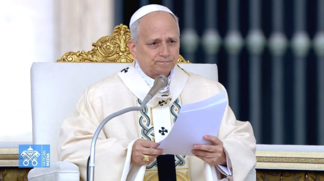 Dari Lapangan Santo Petrus, Paus Leo XIV Ajak Gereja Bersatu