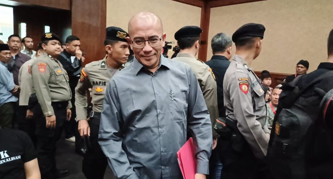 Jadi Saksi Sidang Hasto, Hasyim Asyari Tiba di Pengadilan Tipikor