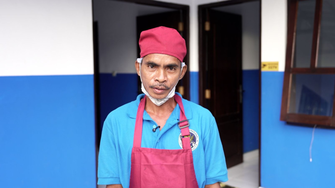 Dari Dapur MBG di Sumba Barat Daya, Frederick Temukan Kesempatan Kedua