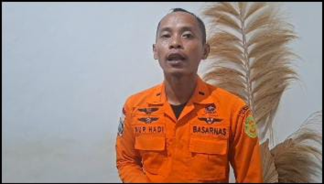 Kapal Tongkang TK Indo Ocean Marine Terdampar, CPO Cemari Pesisir Giliyang, Sumenep