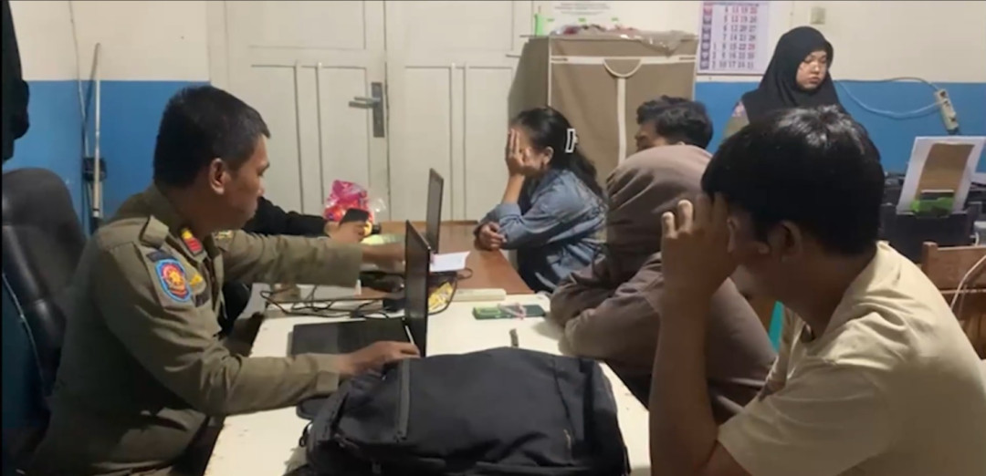 Dua Pasangan Pelajar Diamankan di Kamar Kos