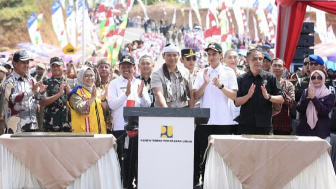 Resmikan Jalan Lingkar Utara Jatigede, AHY: Perkuat Akses Sumedang–Majalengka
