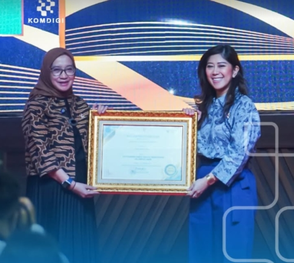 Penghargaan Kinerja Publik: Meutya Hafid Raih OPSI 2025