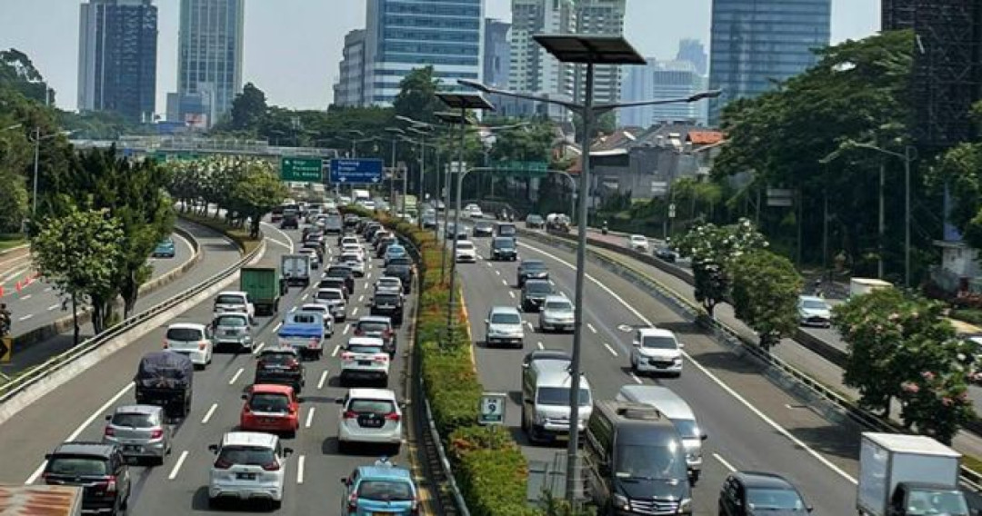 Lalu Lintas Dalam Kota Padat, Jasa Marga Buka Bertahap Sejumlah Akses Tol