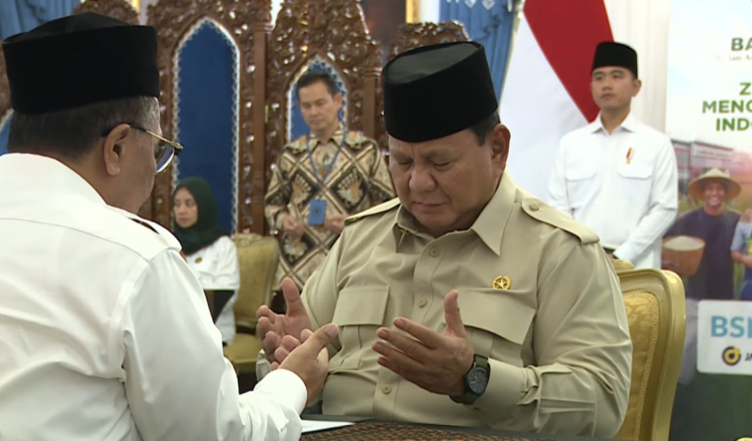 Presiden Prabowo-Wapres Gibran Tunaikan Zakat Melalui Baznas di Istana Negara