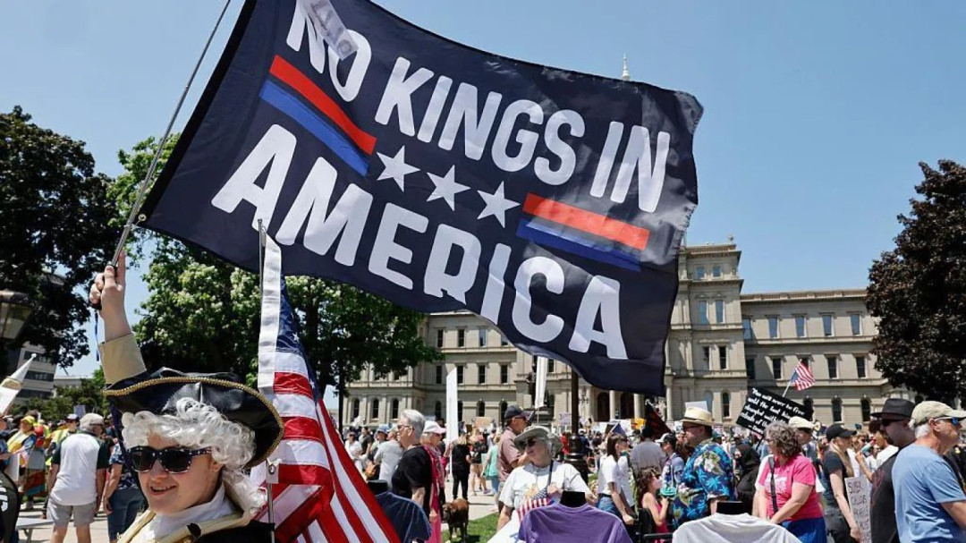 Rakyat Melawan Parade Trump: ”No Kings Guncang Amerika"