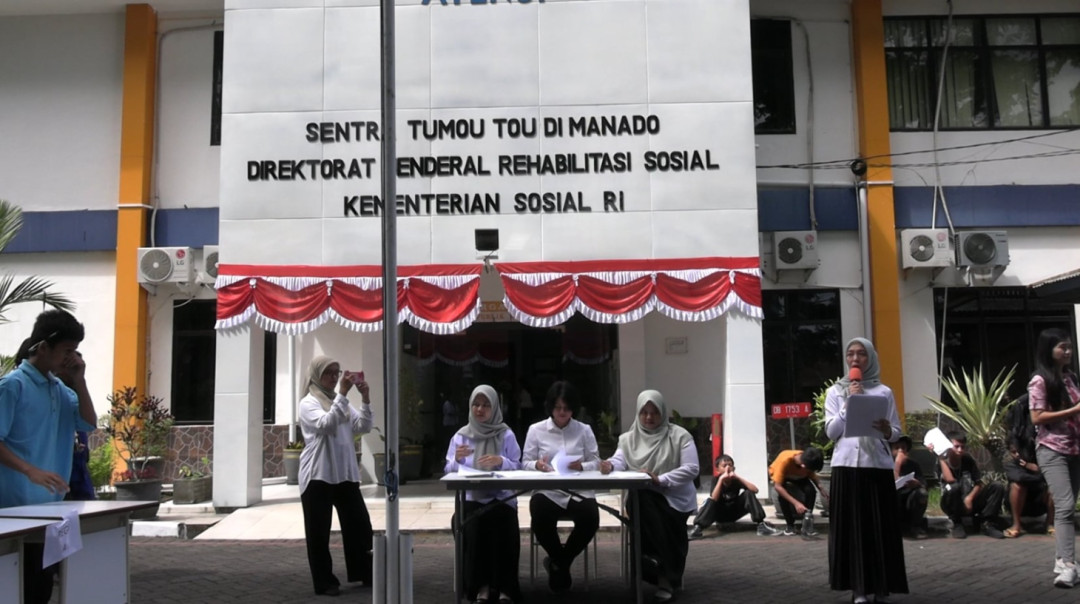 SRMP 21 Manado Rayakan HUT RI ke-80 dengan Lomba Cerdas Cermat