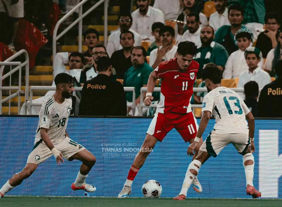 Kluivert Puji Dukungan Suporter Indonesia di Arab Saudi