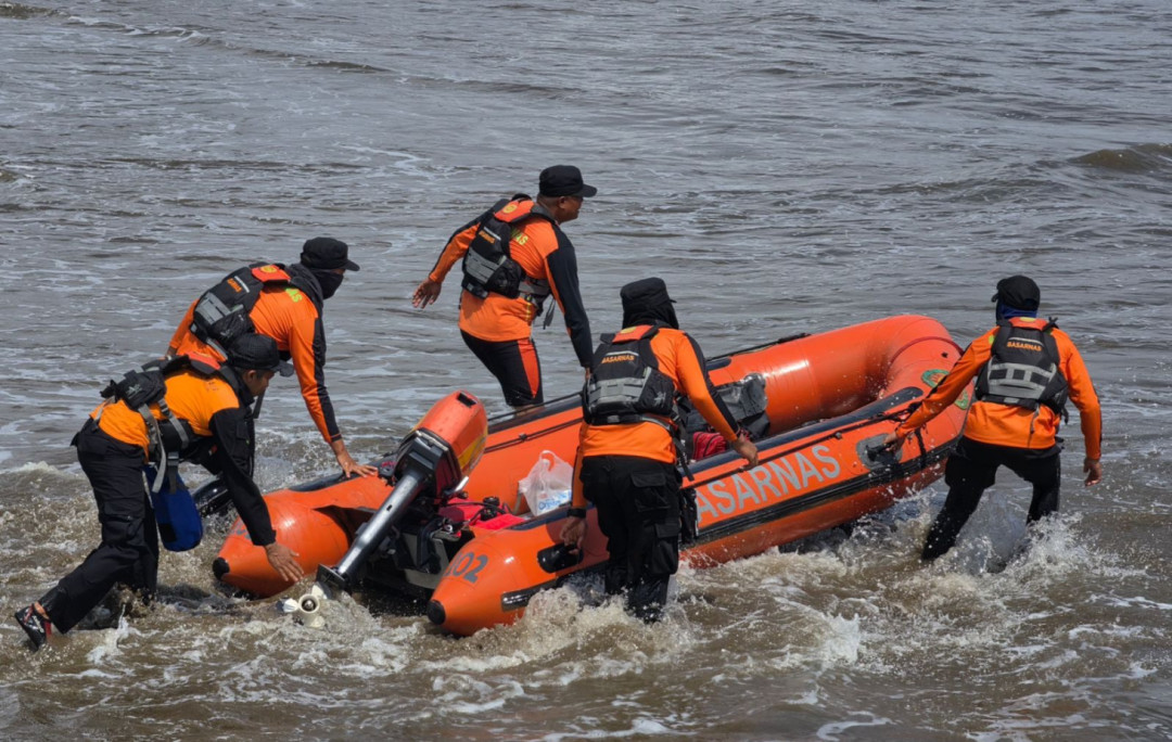 Tiga Hari Hilang, Tim SAR Intensif Cari Dua Bocah Hanyut di Padang