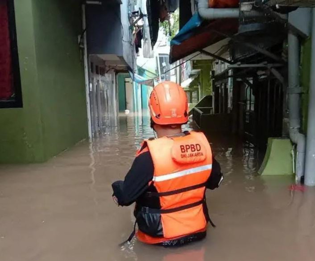 14 RT dan Satu Ruas Jalan di Jakarta Masih Tergenang Banjir