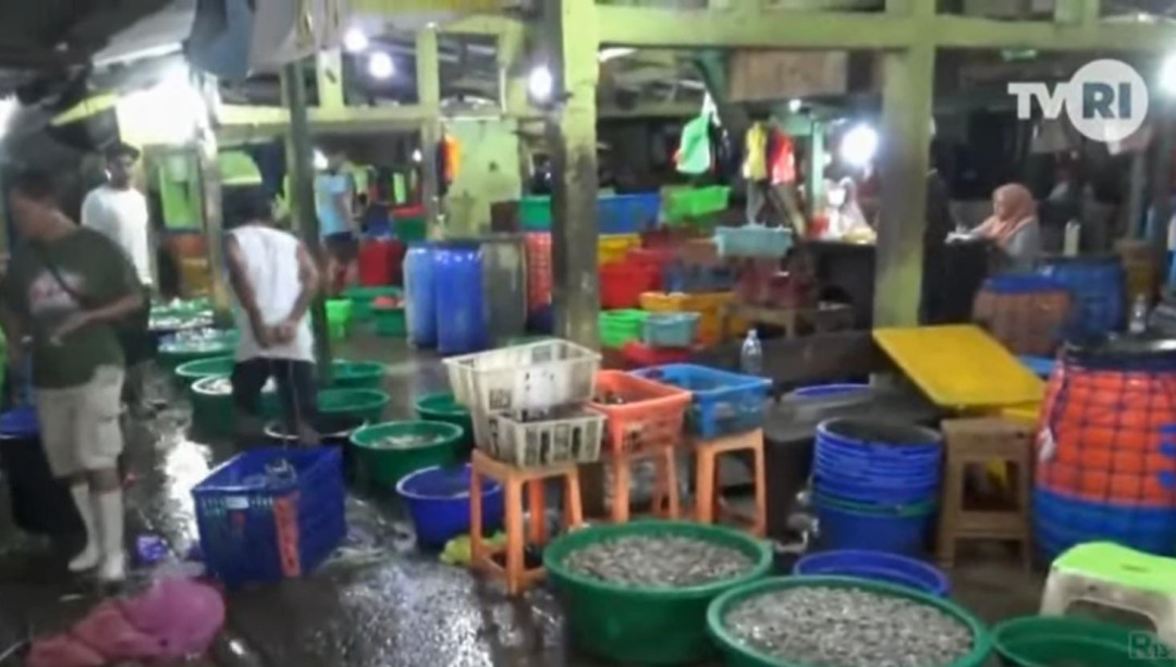 Harga Ikan Laut di Semarang Naik 25 Hingga 50 Persen Akibat Cuaca Buruk