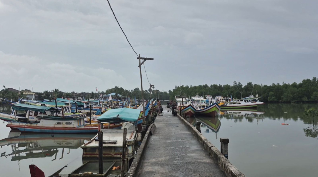 Gelombang Tinggi, KSOP Pangkalbalam Tunda Izin Kapal Kecil