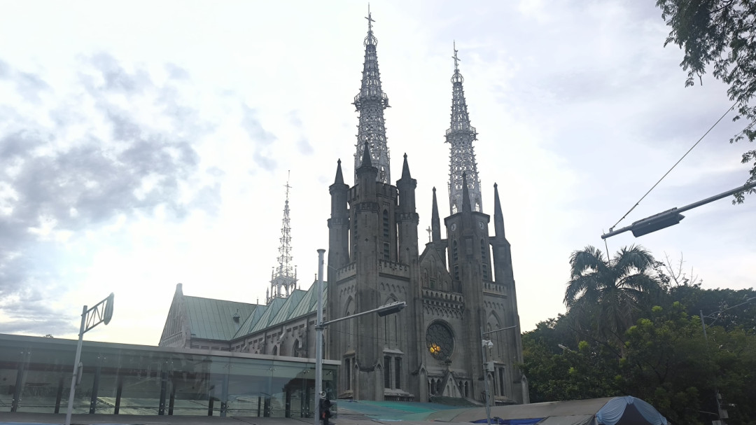 Mau Hadir Misa Paskah di Gereja Katedral Jakarta? Ini Dia Jadwal Lengkapnya!