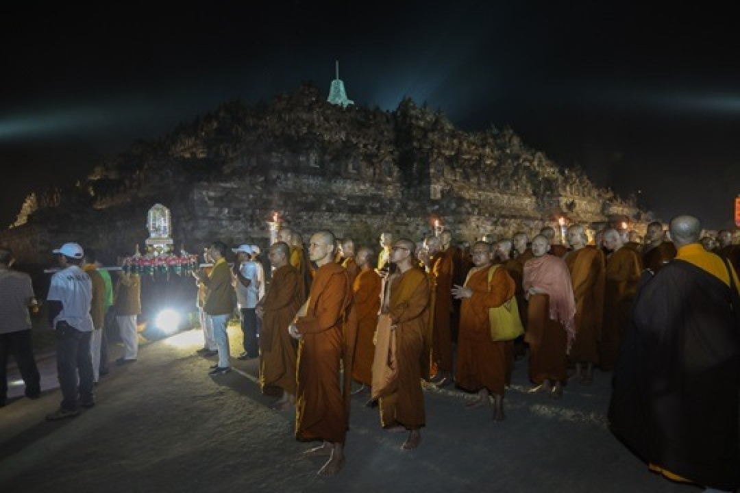 Waisak Borobudur 2025: Spirit Seabad yang Terus Menyala