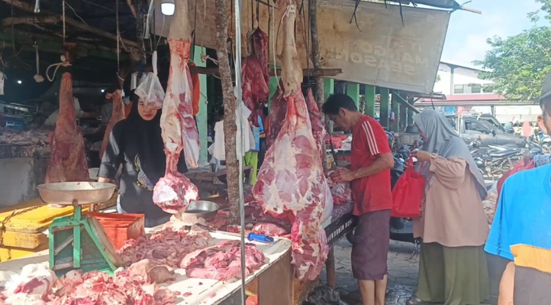 Jelang Lebaran, Harga Daging Sapi di Mentok Tembus Rp160 Ribu/kg
