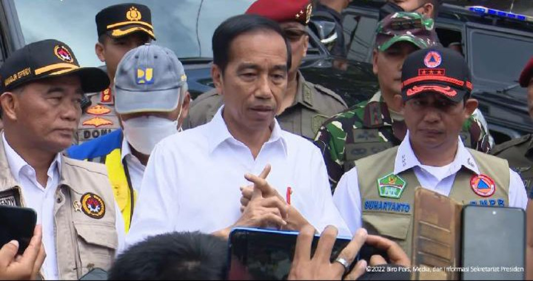 Jokowi Kunjungi Cianjur, Pastikan Rekonstruksi Bangunan Terdampak Gempa Dimulai