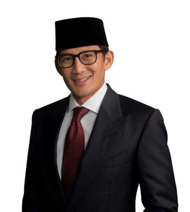 Presiden Jokowi Tunjuk Sandiaga Jadi Menko Marves Ad Interim Gantikan Luhut Selama Ke Luar Negeri