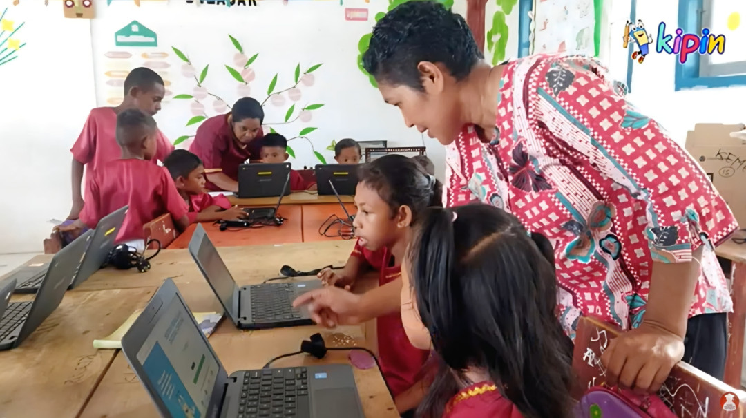 Sekolah di Daerah 3T, Belajar Digital Tanpa Internet