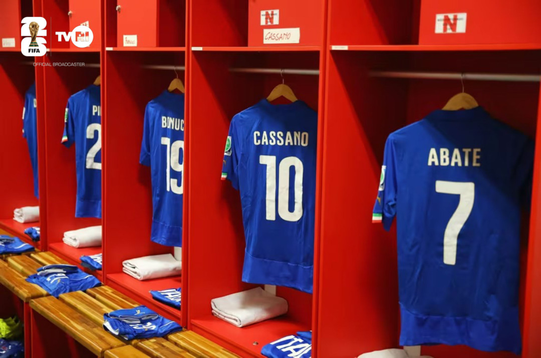 Kejutan Bryan Ruiz Tumbangkan Raksasa Italia