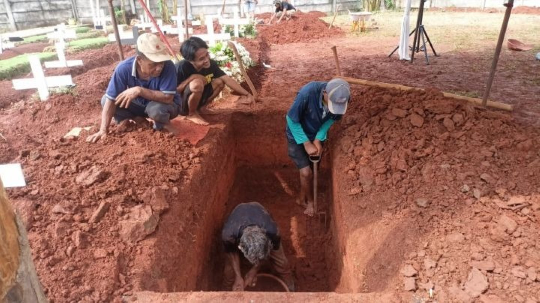 Jenazah Diplomat Korban Penembakan Dimakamkan di Tangsel Siang Ini