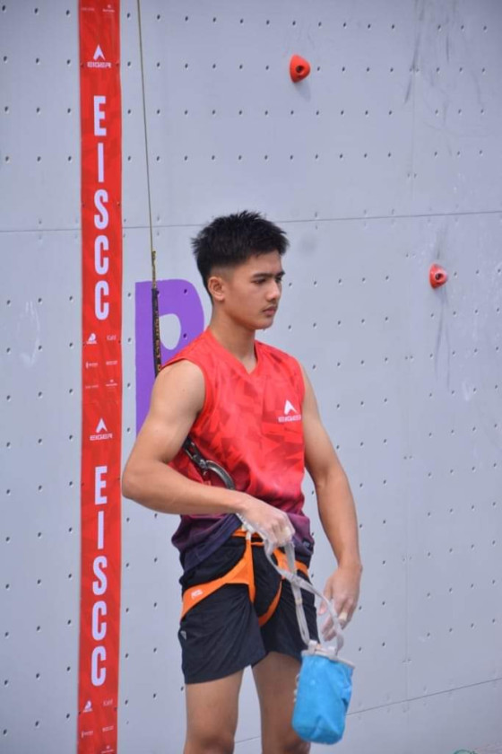 M Fauzan Akbar Akan Wakili Riau di Kejurnas Panjat Tebing Junior Makassar 2024