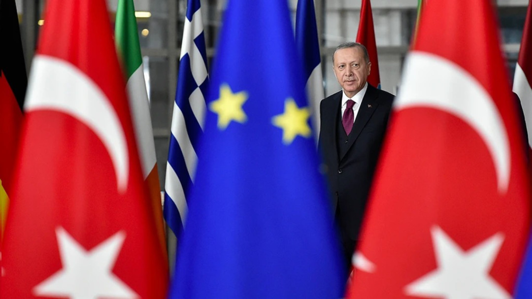 Polandia : Tanpa Turki, UE Lemah
