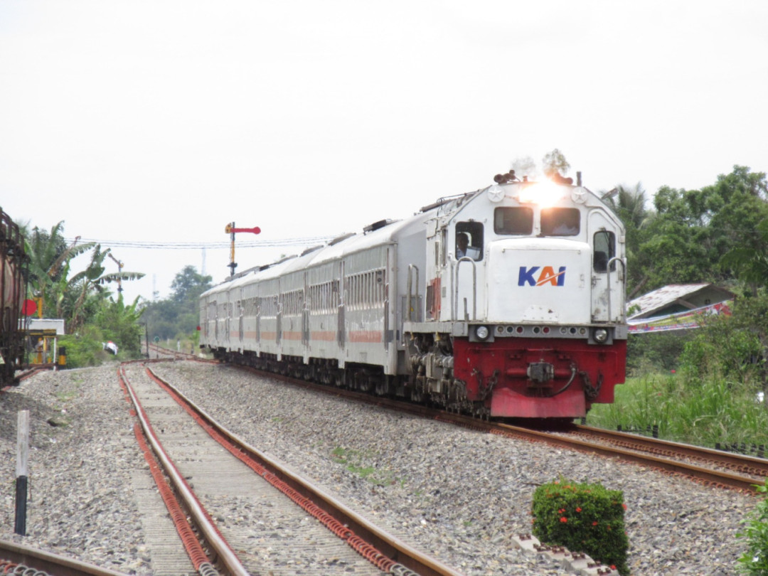 Pascagempa Pacitan, KAI Pastikan Operasional Kereta Api Berjalan Normal