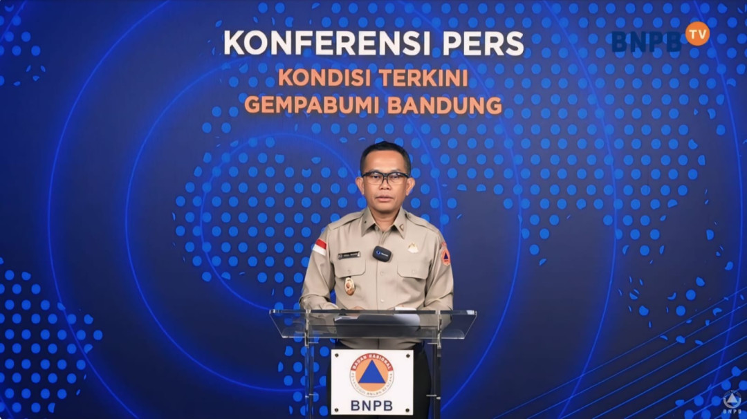 BNPB Salurkan Bantuan Dana dan Logistik ke Pengungsi Korban Gempa