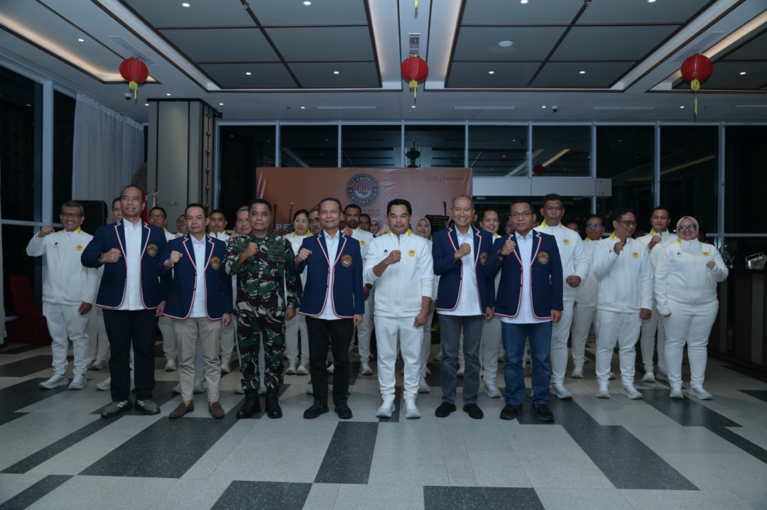 Ketum PBTI Lantik Pengurus Taekwondo Indonesia Kaltim 2025–2029