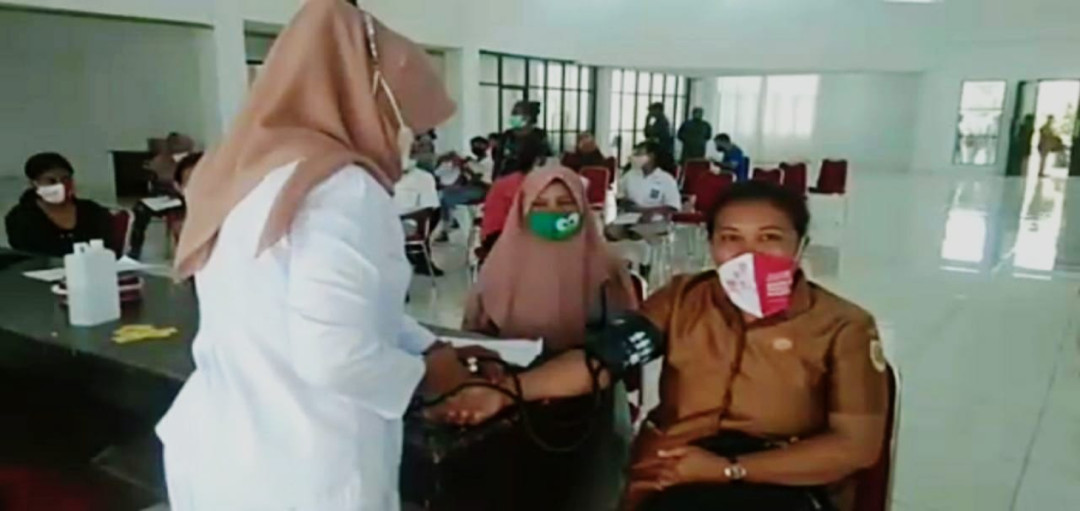 Gaji ASN dan PTT Pemkab Buru Selatan Dibayarkan Jika Sudah Divaksin