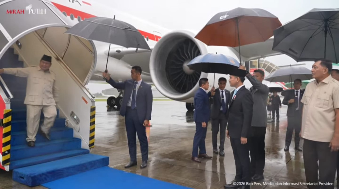 Presiden Prabowo Tiba di Tanah Air Usai Lawatan ke AS, Yordania, dan PEA