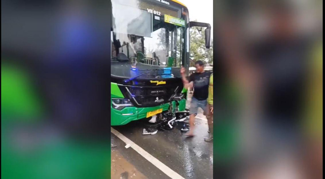 Jalur Mudik Lamongan Merenggut Nyawa, Pemotor Tewas Tergilas Bus Trans Jatim