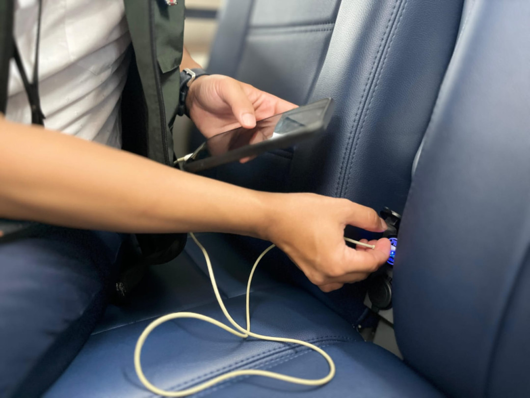 KAI Imbau Penumpang Gunakan Stop Kontak Kereta Sesuai Aturan