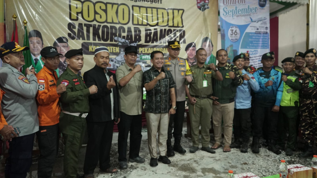 Plt Bupati Pekalongan Tinjau Posko Mudik dan Apresiasi Kesiagaan Personel Gabungan