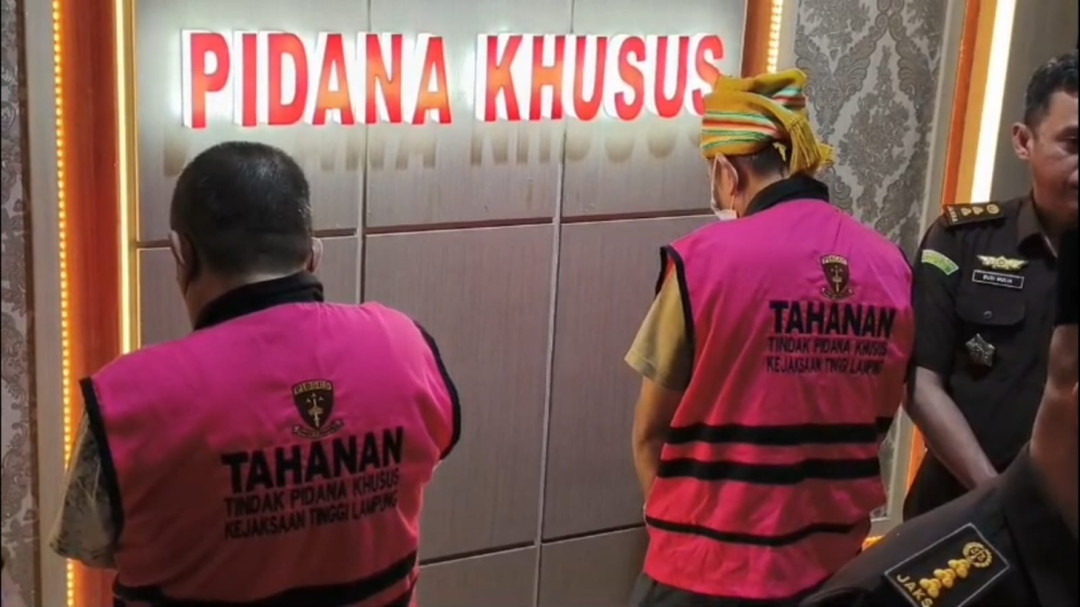 Kejati Lampung Amankan Dua Tersangka Korupsi, Kerugian Negara Capai Rp57 Miliar