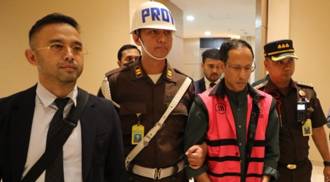 Sidang Nadiem Ditunda: Absen Sakit, Perawatan RS