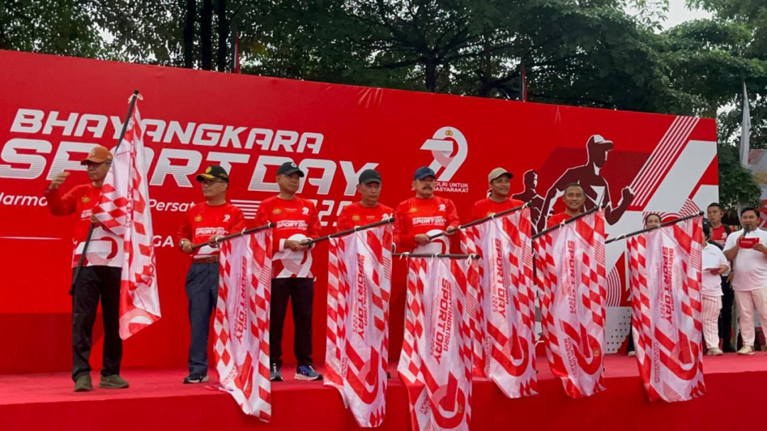 Polri Gelar Fun Walk Bhayangkara Sport Day: Wujud Sinergitas Lintas Lembaga 