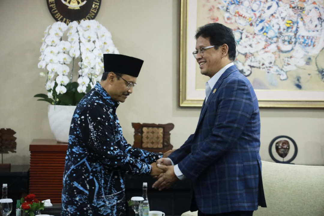 Gus Ipul-Purbaya Bahas Kenaikan Bantuan Jadup Korban Bencana Sumatera