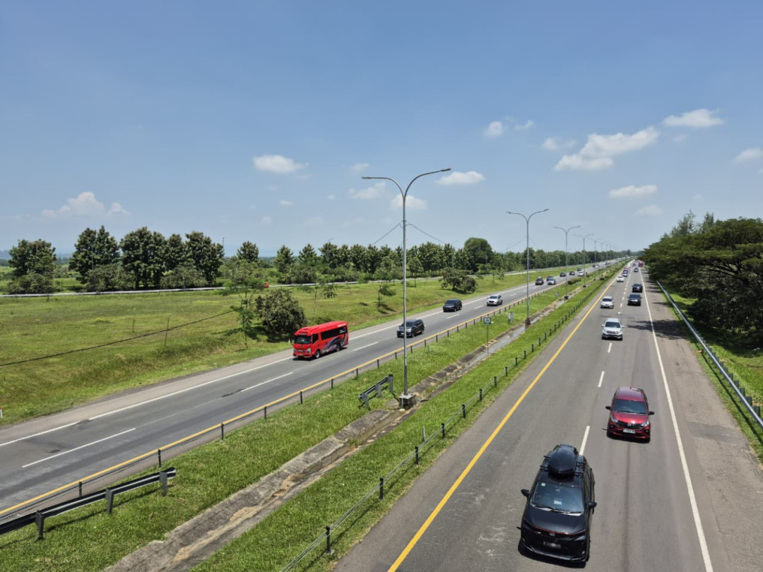 Volume Kendaraan di Tol Cipali Capai 5.300 per Jam