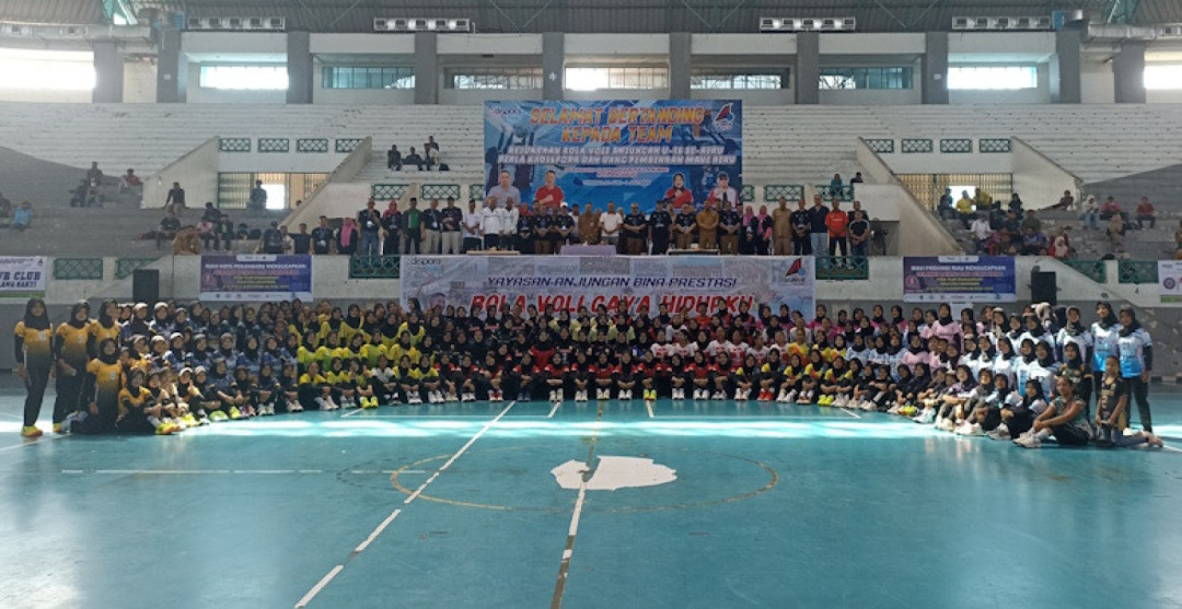 42 Tim Ikuti Kejuaraan Bola Voli Anjungan U-16 Piala Kadispora Riau 2025